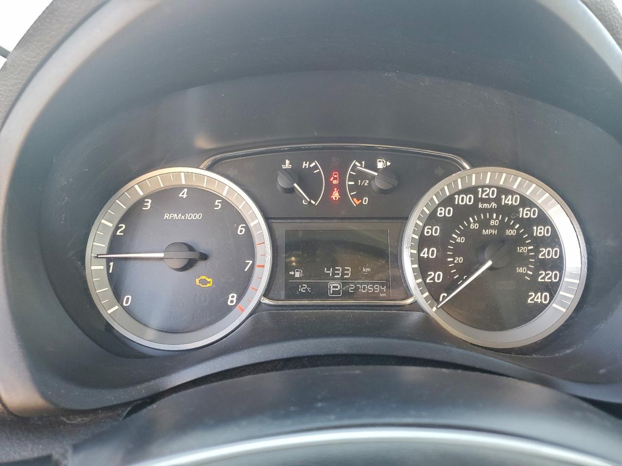 2015 NISSAN SENTRA S photo 9