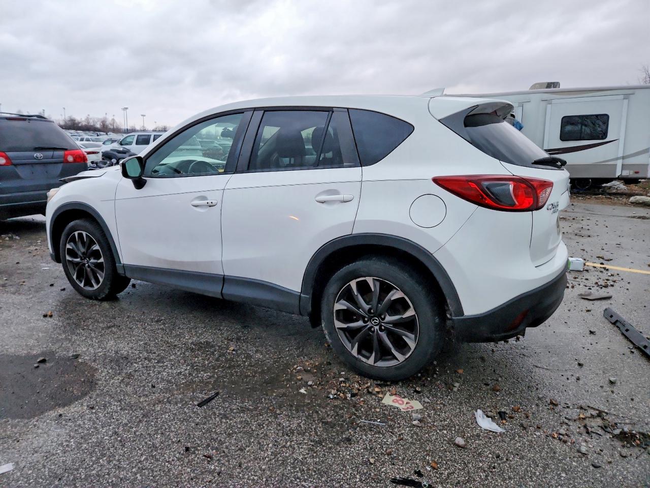 2016 MAZDA CX-5 GT photo 2