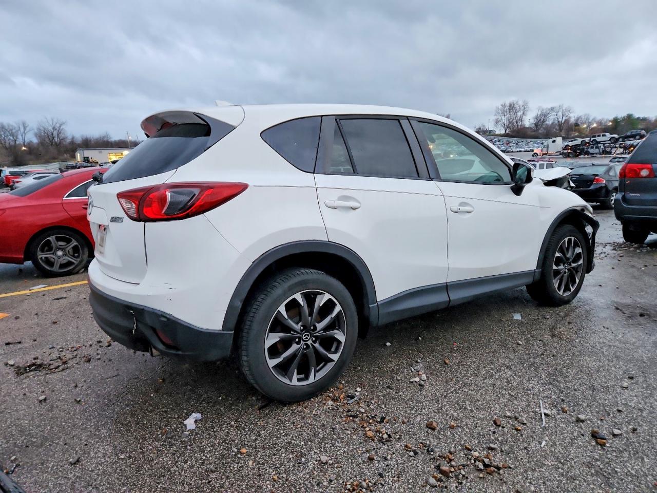 2016 MAZDA CX-5 GT photo 3