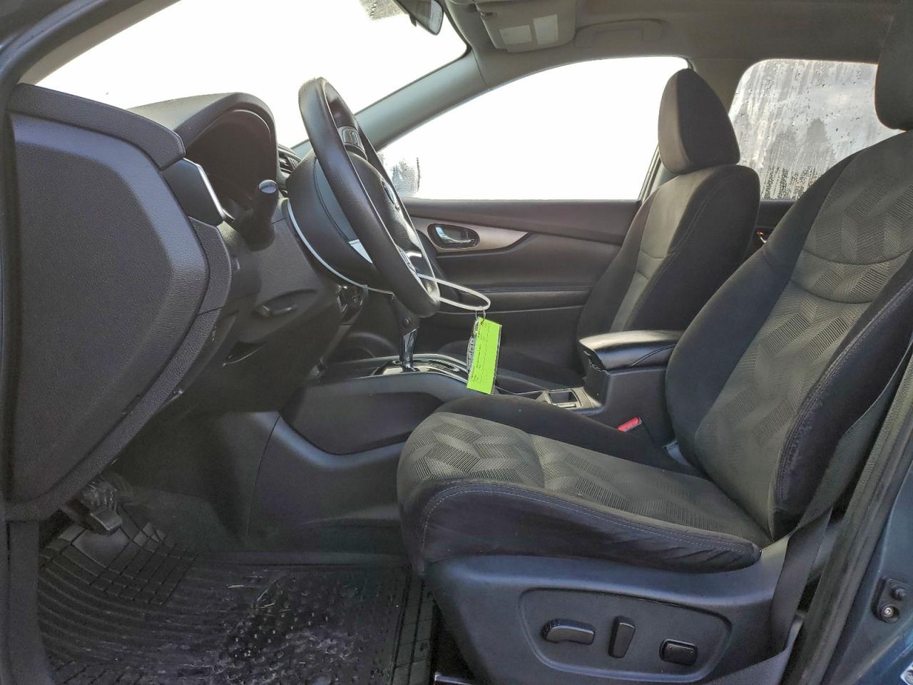 2014 NISSAN ROGUE S photo 7