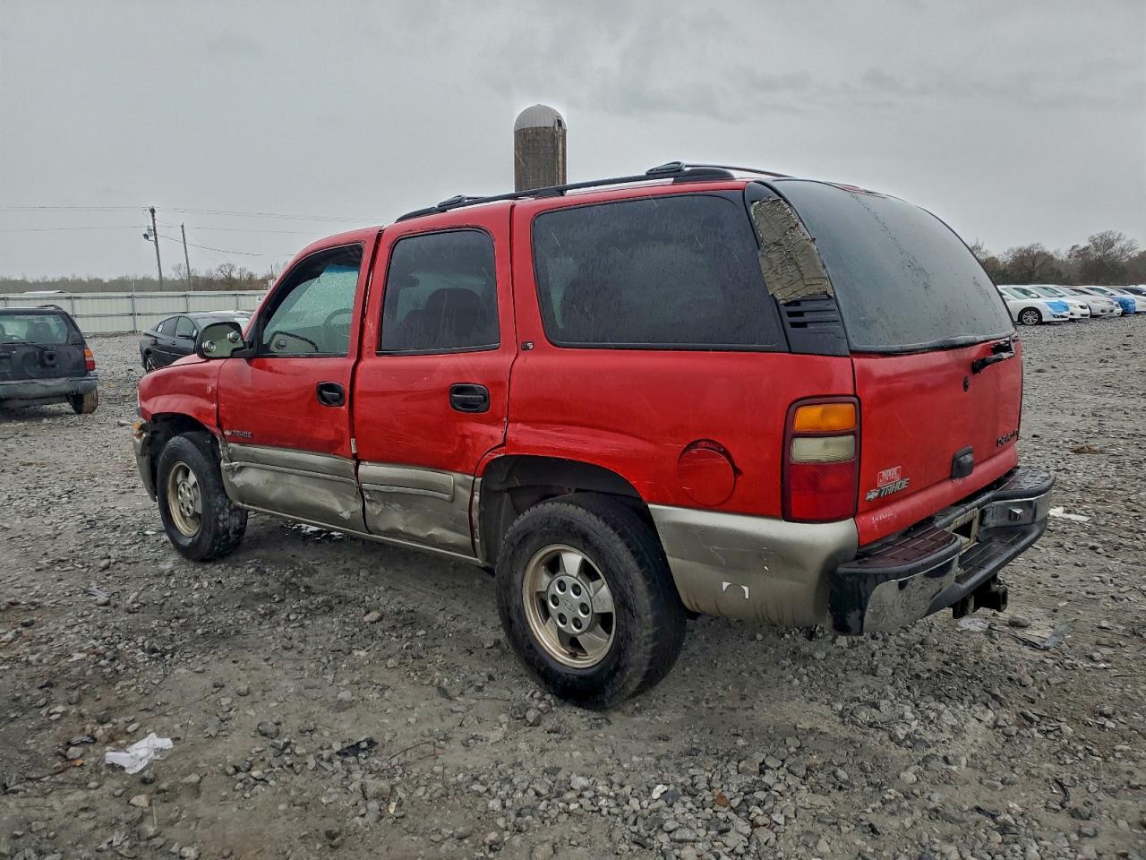 2000 CHEVROLET TAHOE C1500 photo 2