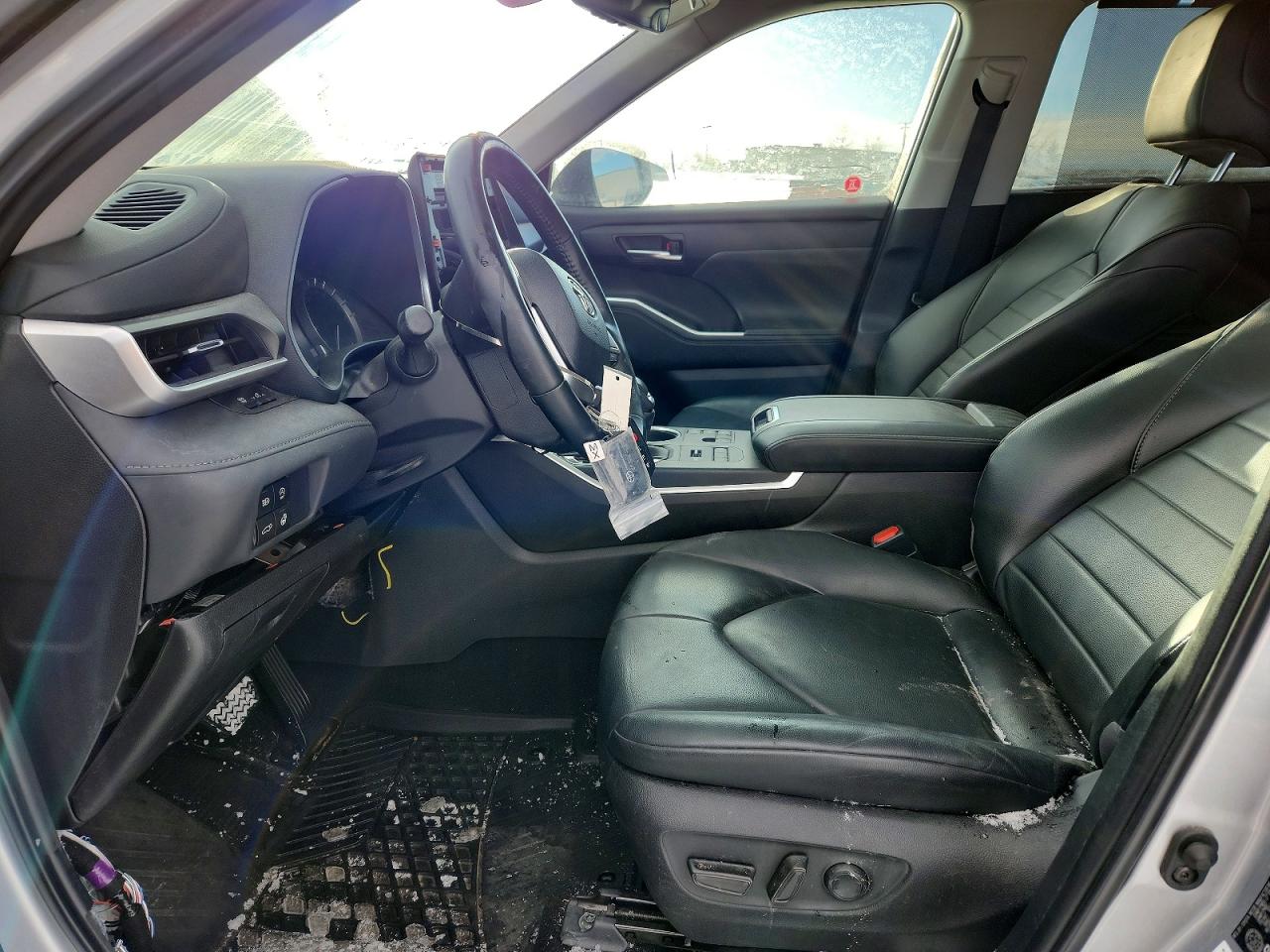 2023 TOYOTA HIGHLANDER L photo 7