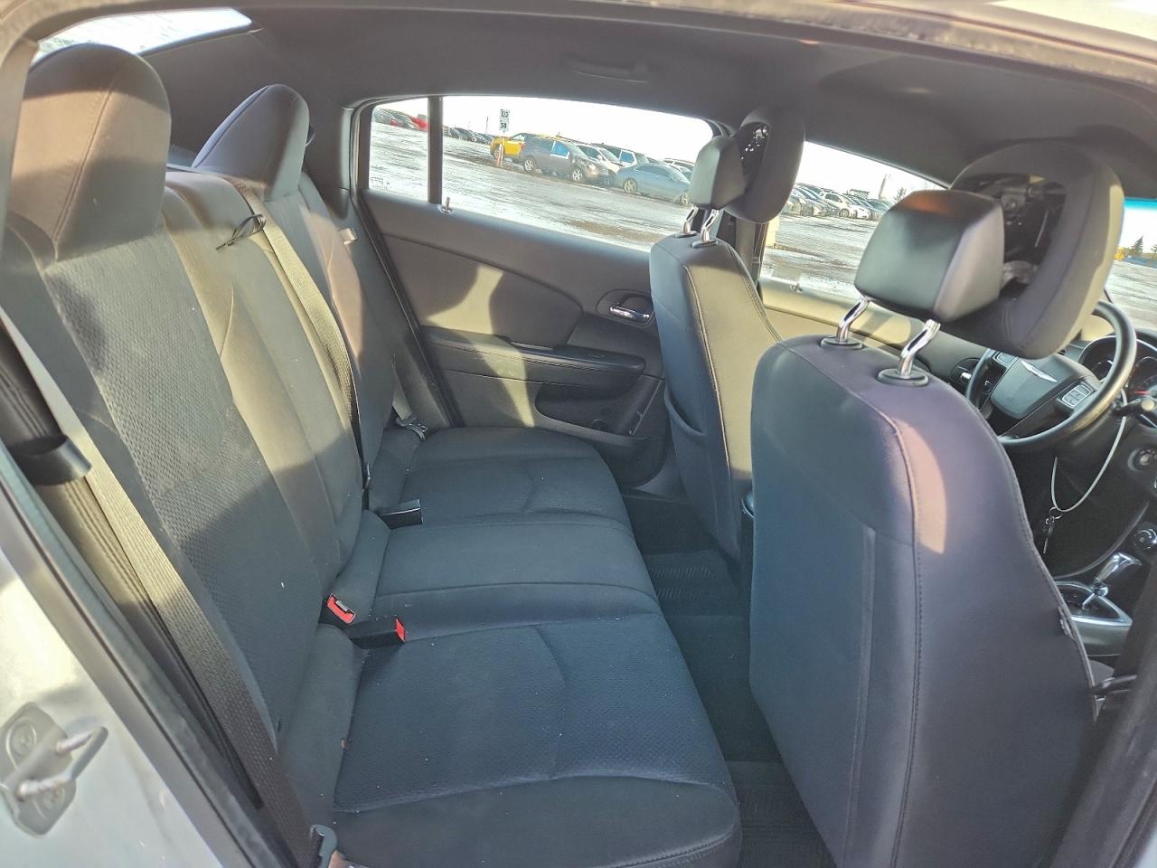2013 CHRYSLER 200 LX photo 10