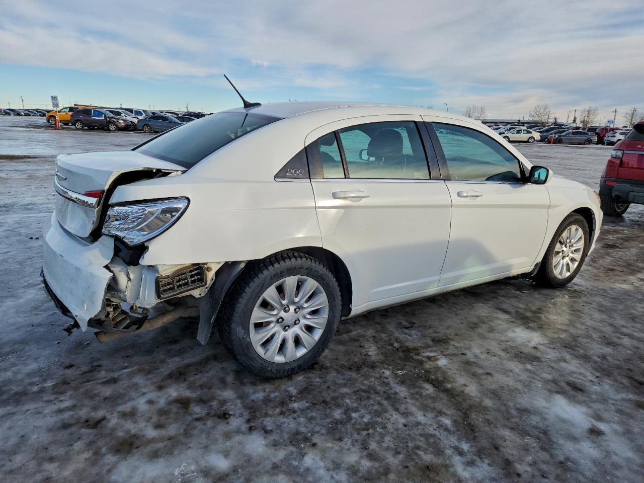 2013 CHRYSLER 200 LX photo 3
