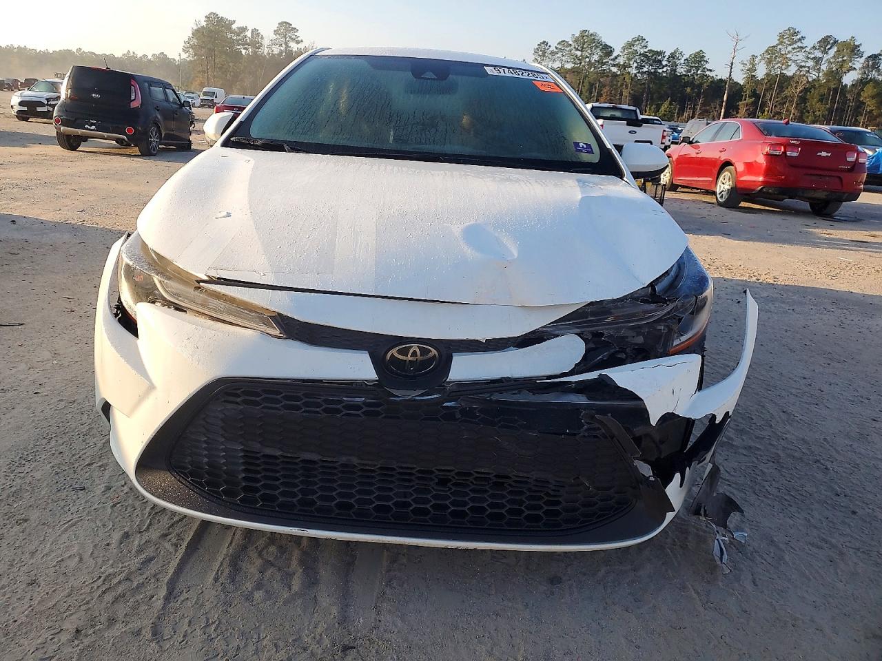 2021 TOYOTA COROLLA LE photo 5