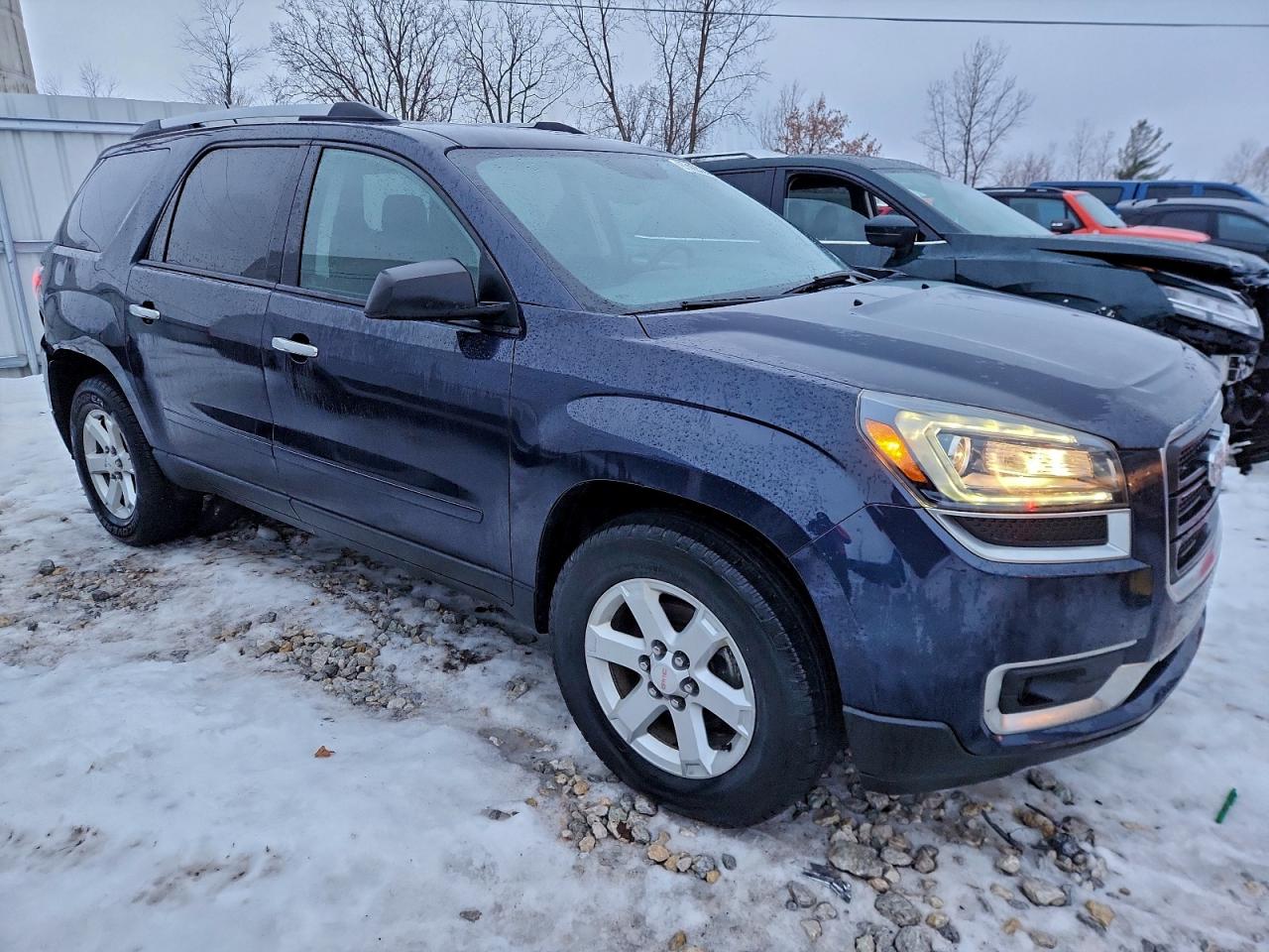 2015 GMC ACADIA SLE photo 4
