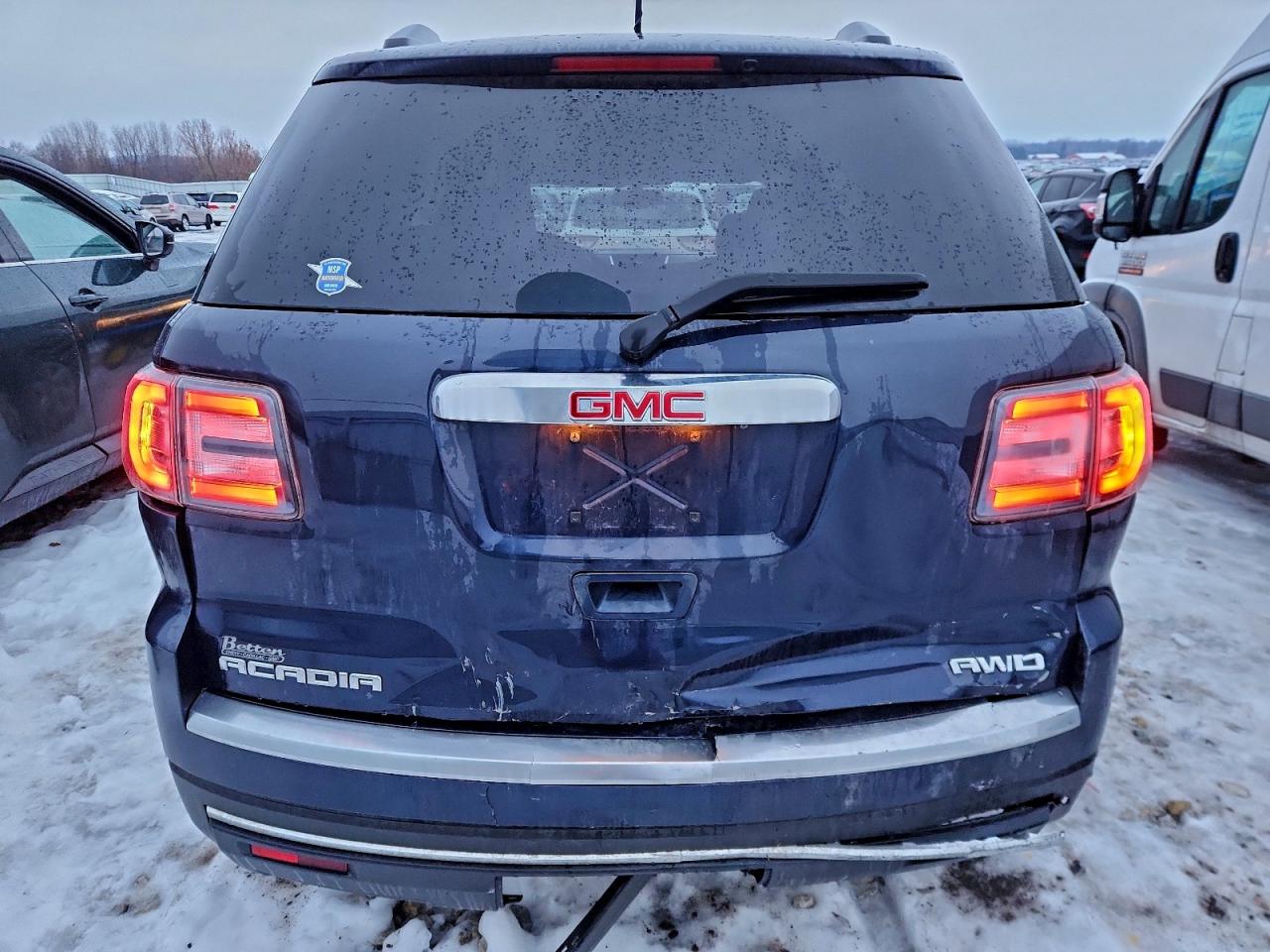 2015 GMC ACADIA SLE photo 6