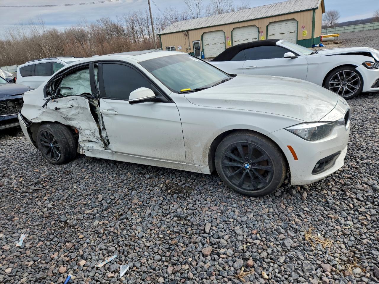 2017 BMW 320 XI photo 4