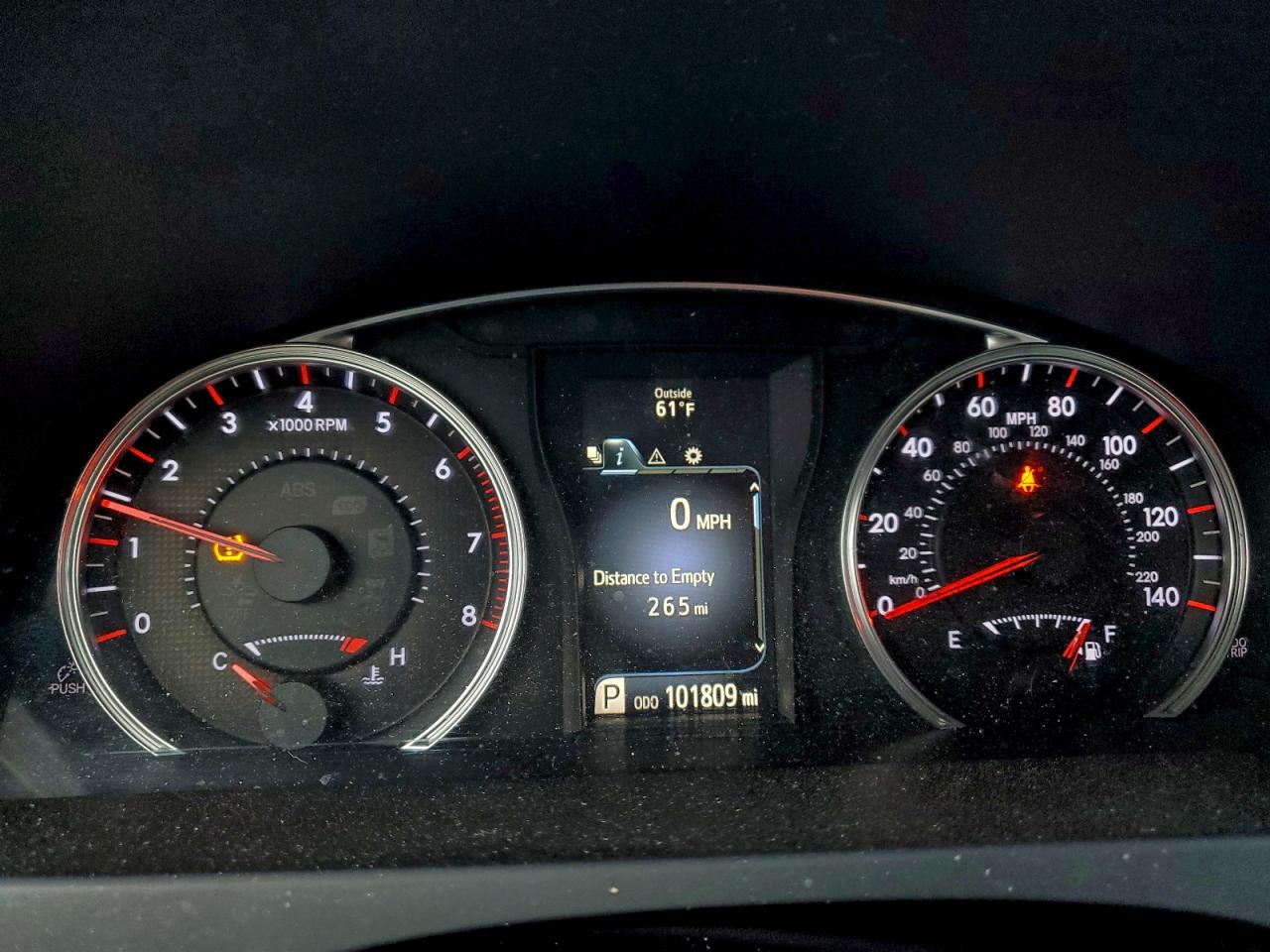 2015 TOYOTA CAMRY LE photo 9