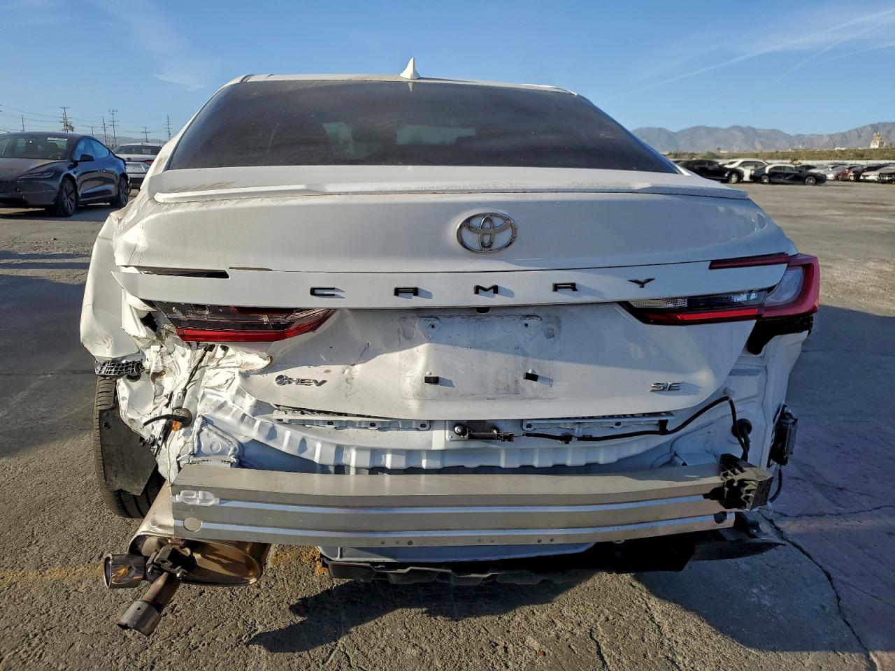 2025 TOYOTA CAMRY XSE photo 6