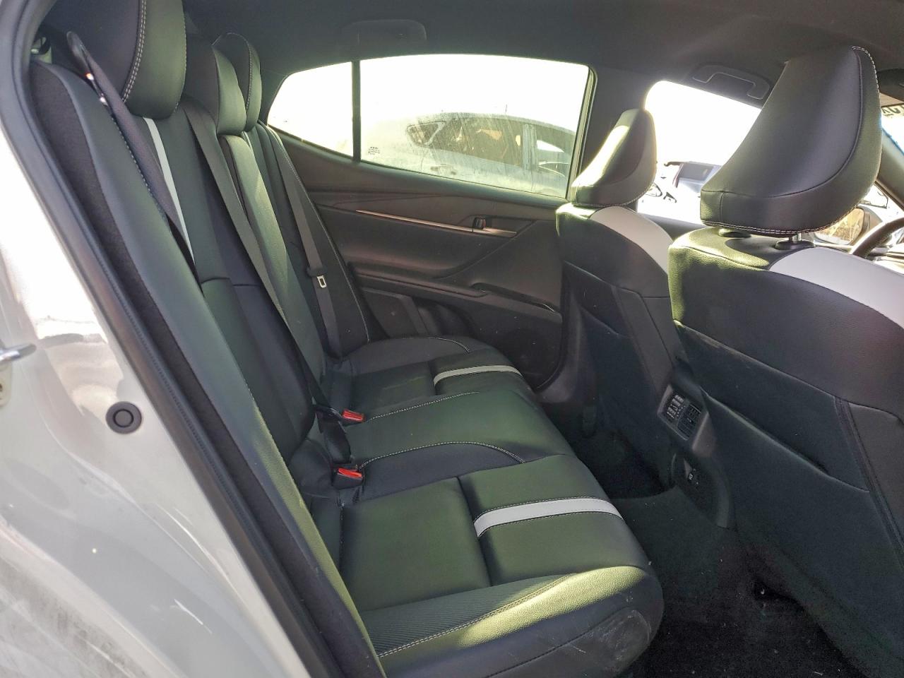 2025 TOYOTA CAMRY XSE photo 10