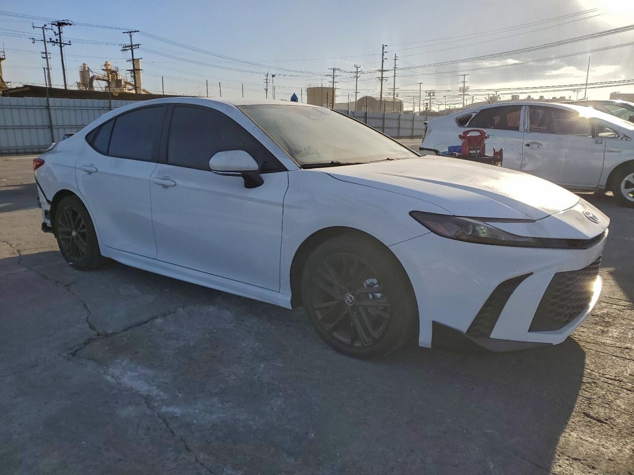 2025 TOYOTA CAMRY XSE photo 4