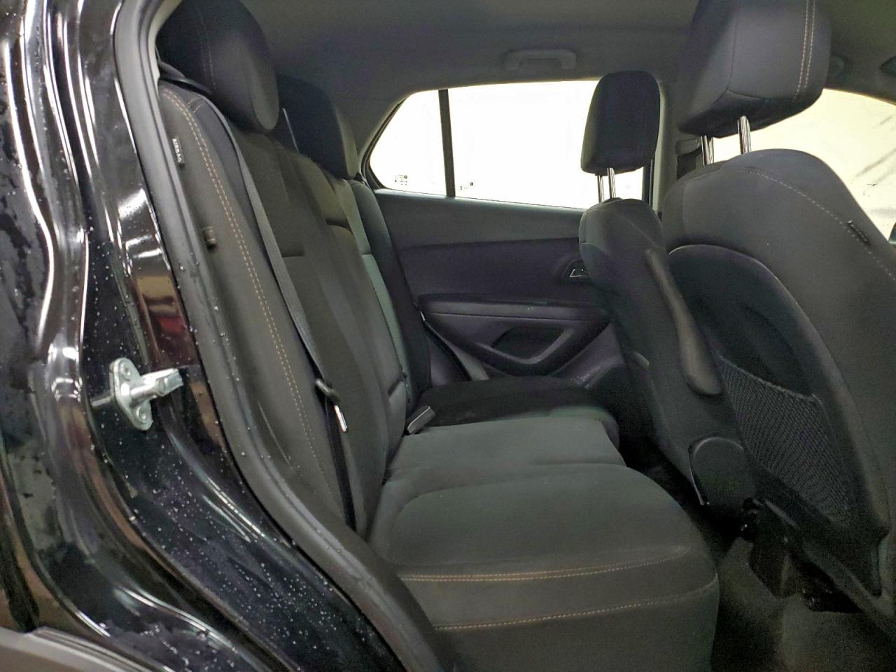 2018 CHEVROLET TRAX LS photo 21