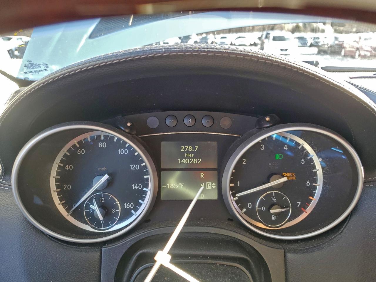 2012 MERCEDES-BENZ GL 550 4MATIC photo 33