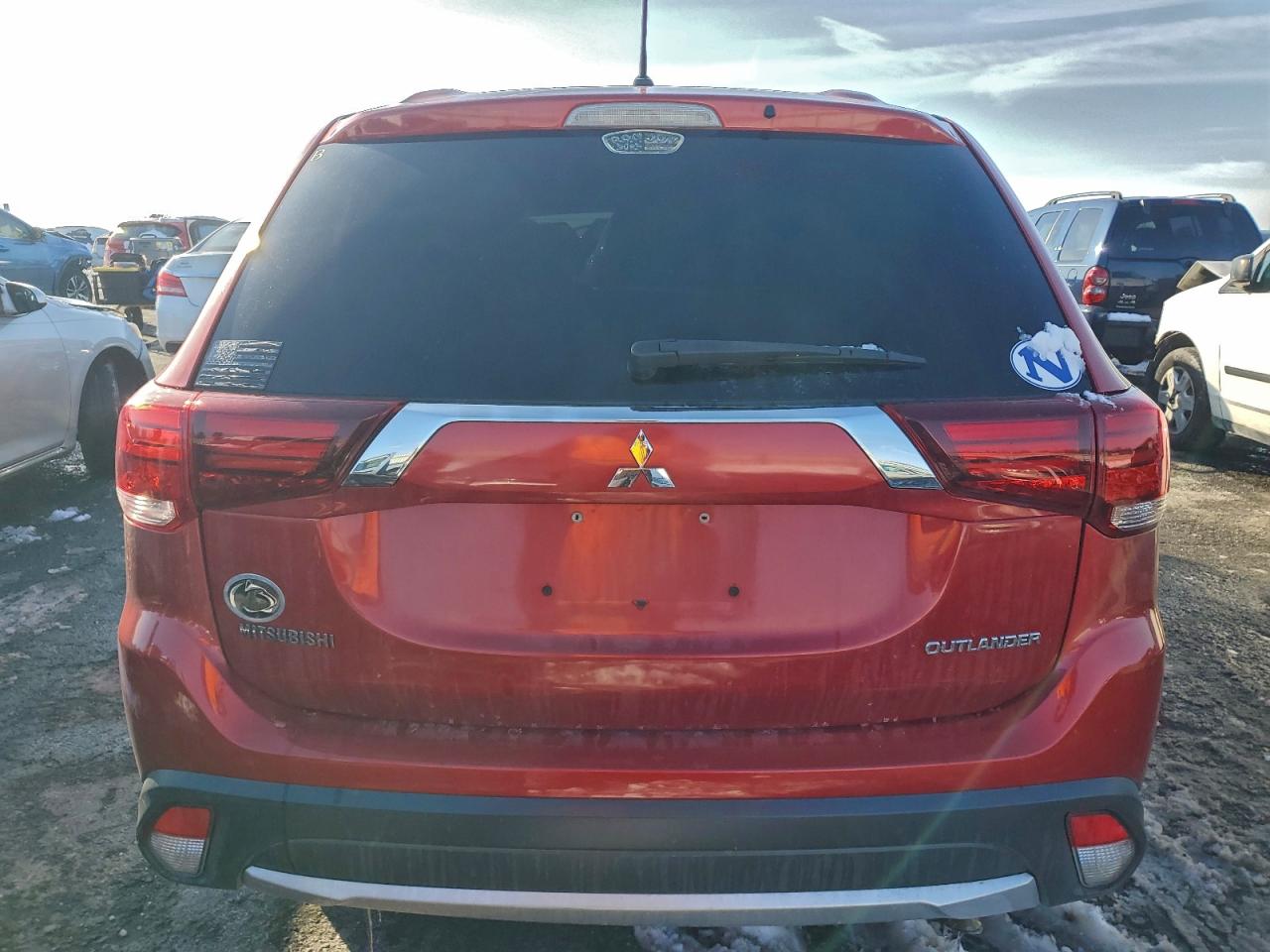 2016 MITSUBISHI OUTLANDER SE photo 16