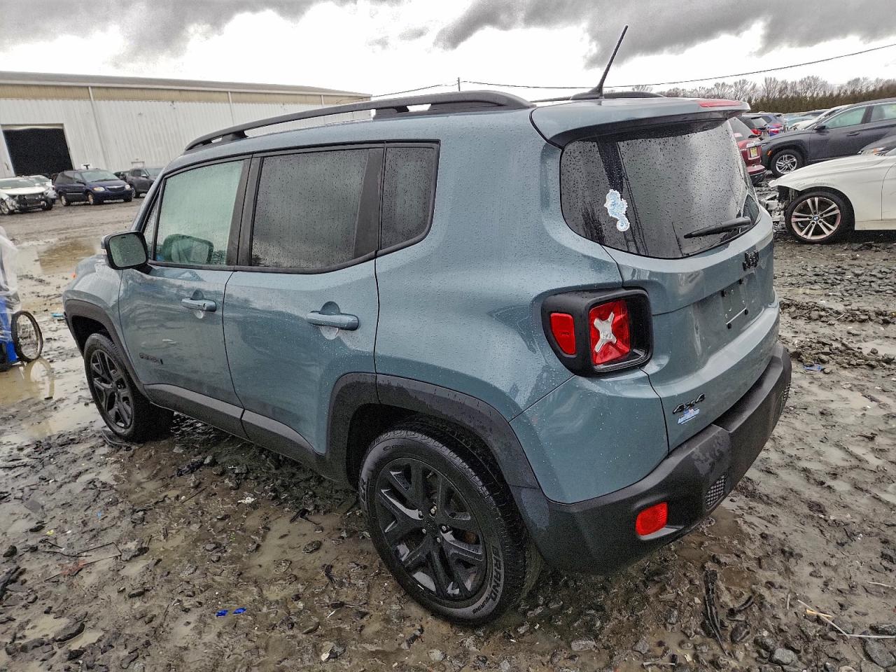 2017 JEEP RENEGADE LATITUDE photo 4