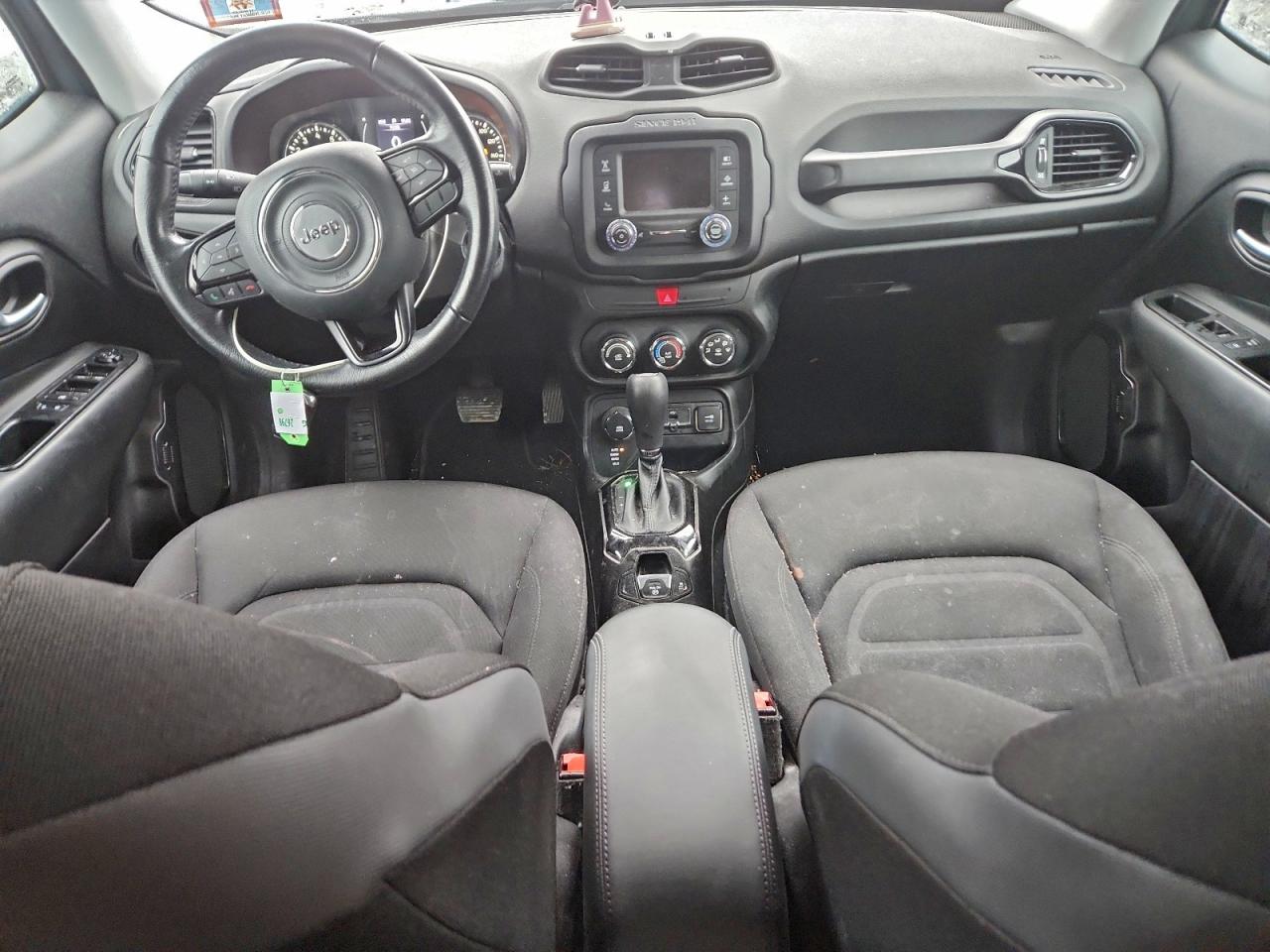 2017 JEEP RENEGADE LATITUDE photo 22