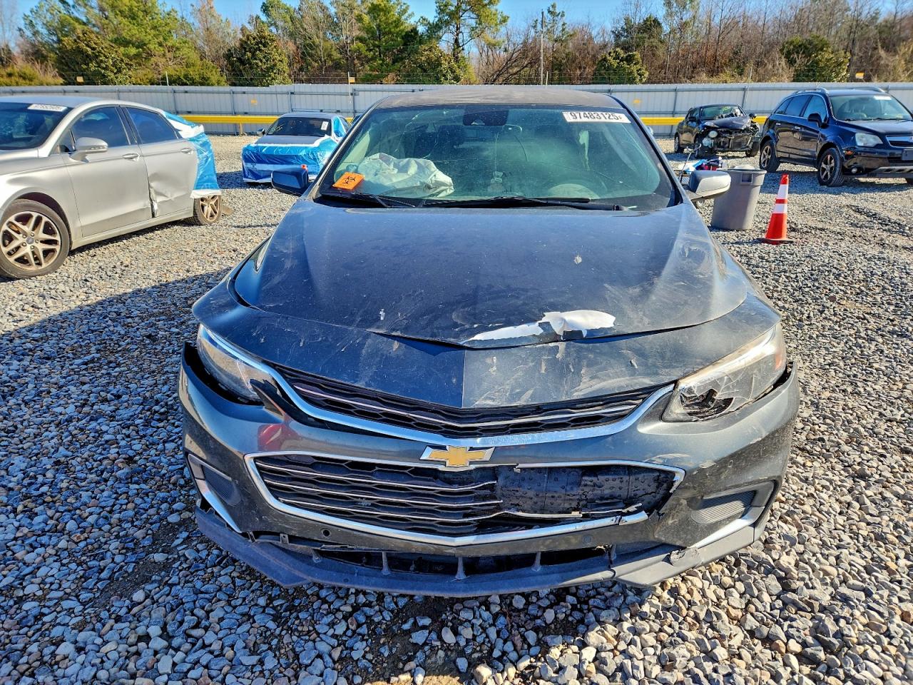 2017 CHEVROLET MALIBU LT photo 5