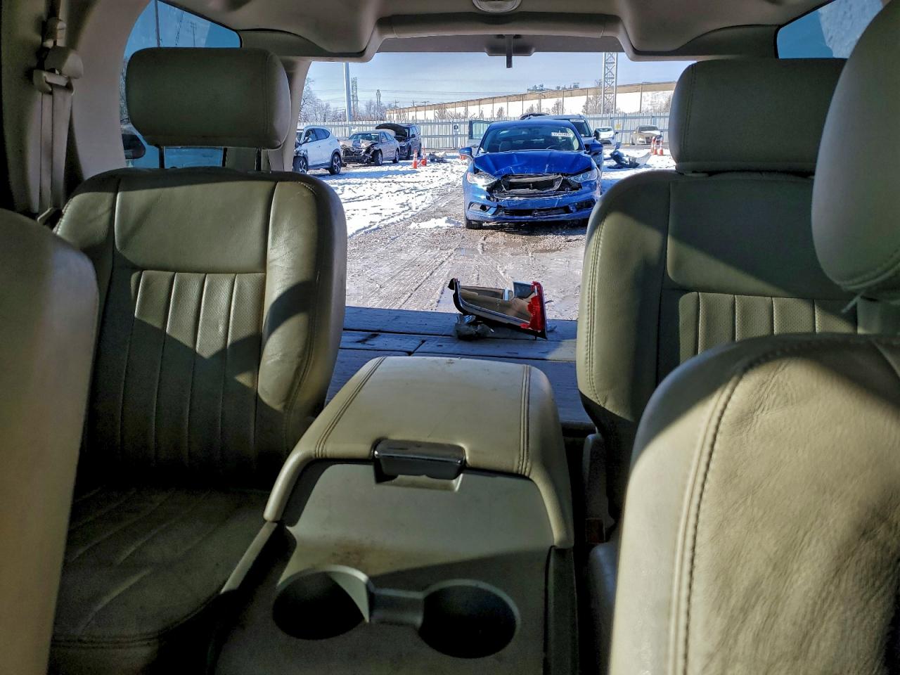2004 LINCOLN NAVIGATOR photo 10
