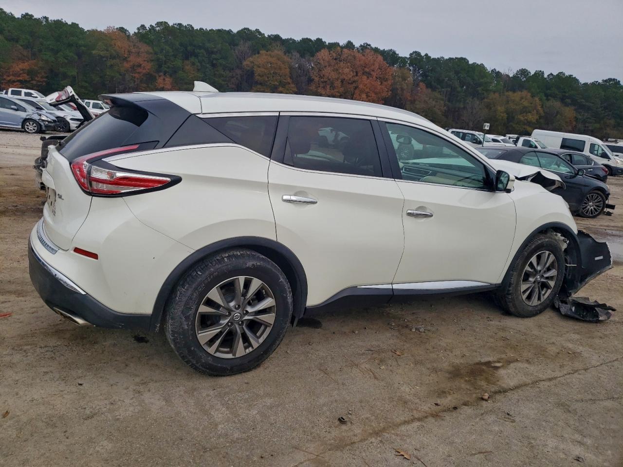 2018 NISSAN MURANO S photo 5
