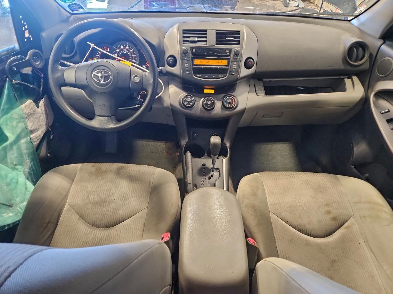 2010 TOYOTA RAV4 photo 15