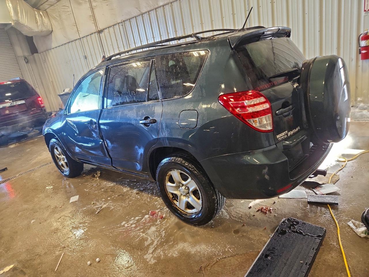 2010 TOYOTA RAV4 photo 3