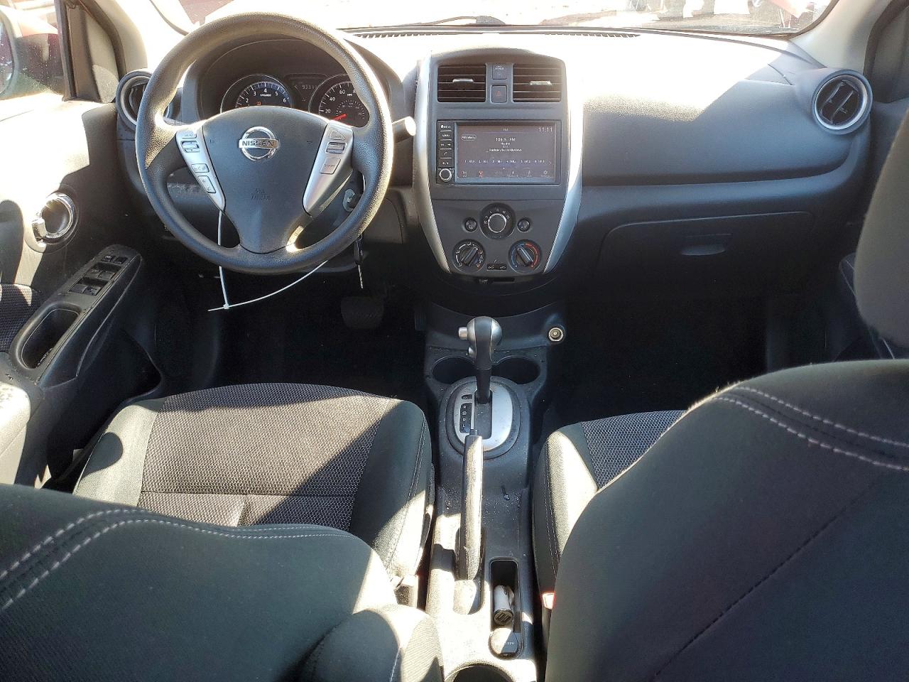 2019 NISSAN VERSA S photo 22