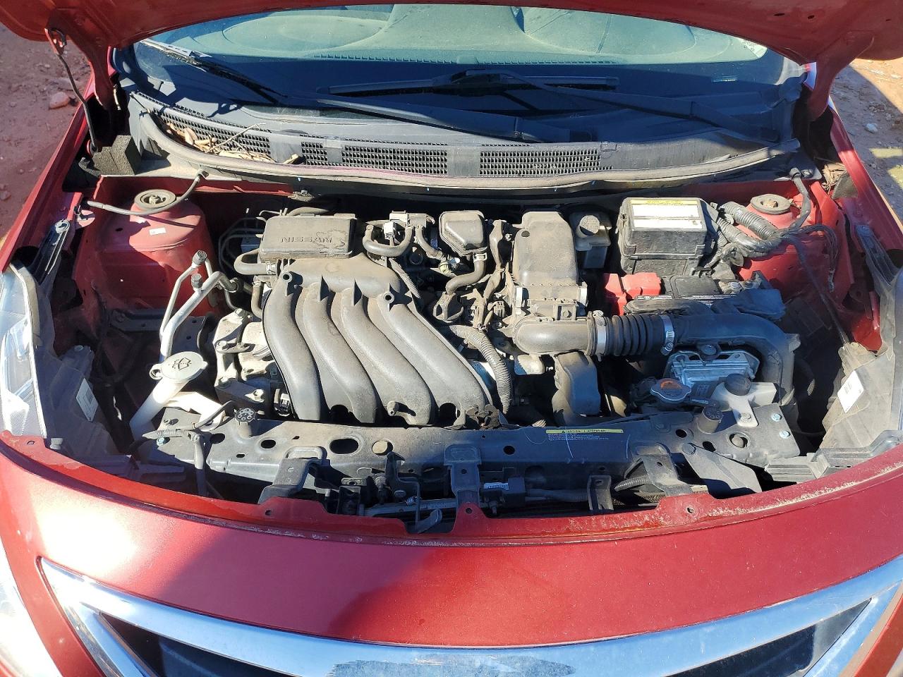 2019 NISSAN VERSA S photo 31
