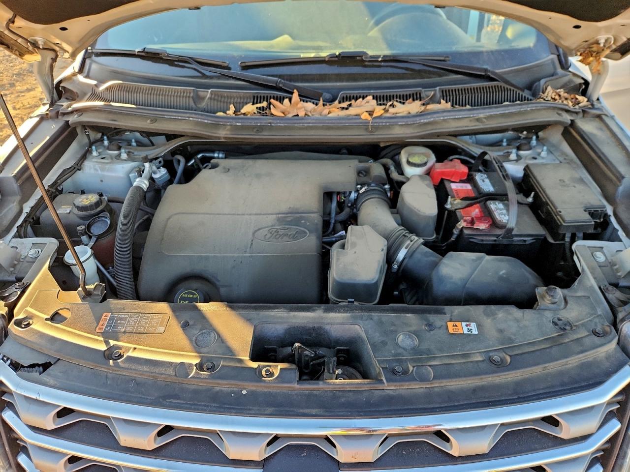2017 FORD EXPLORER XLT photo 34