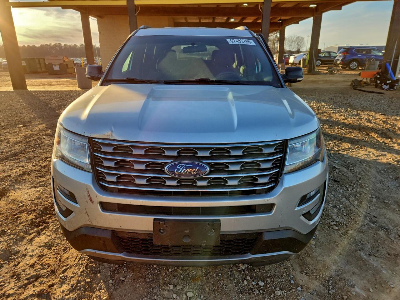 2017 FORD EXPLORER XLT photo 13