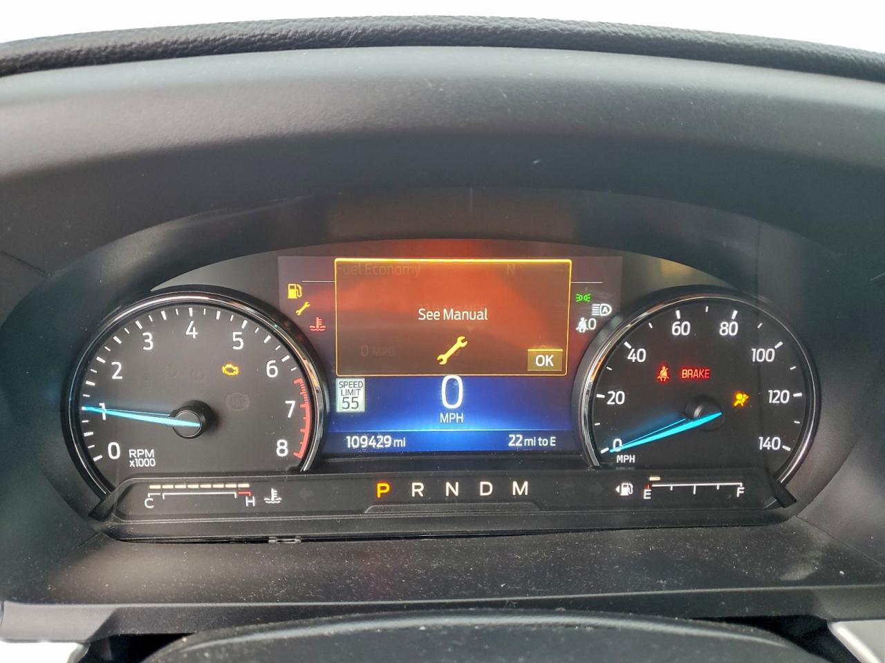 2021 FORD EXPLORER XLT photo 17