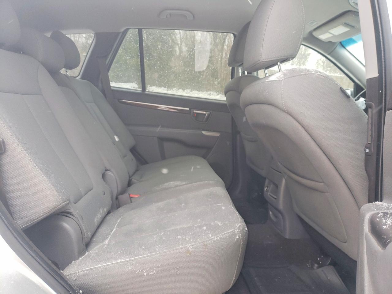 2012 HYUNDAI SANTA FE GLS photo 21