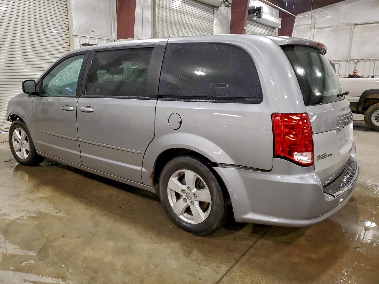 2013 DODGE GRAND CARAVAN SE photo 3