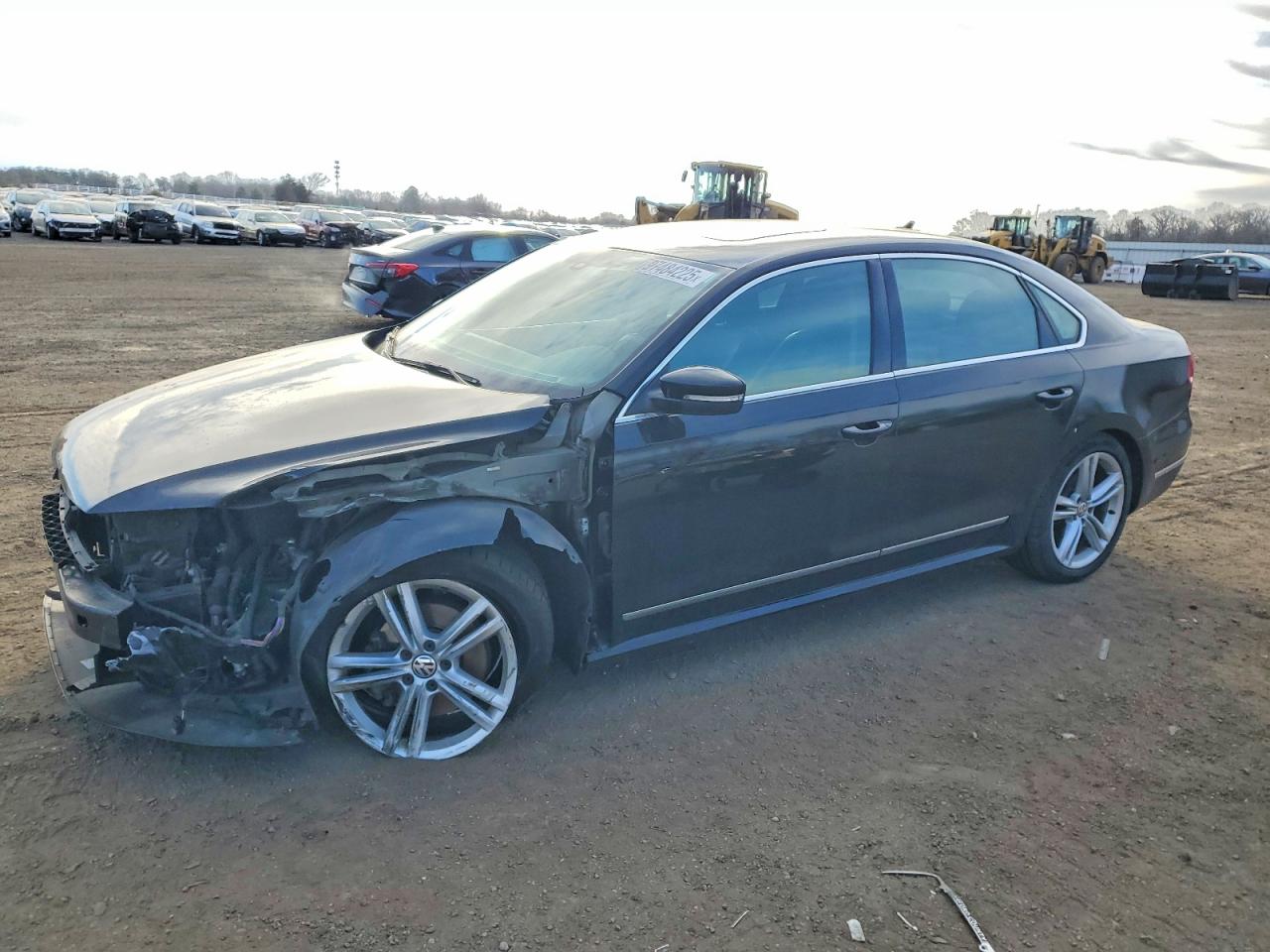 2015 VOLKSWAGEN PASSAT