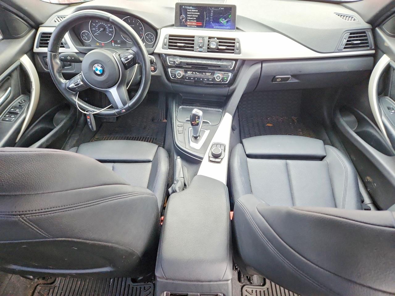 2016 BMW 320 I photo 22