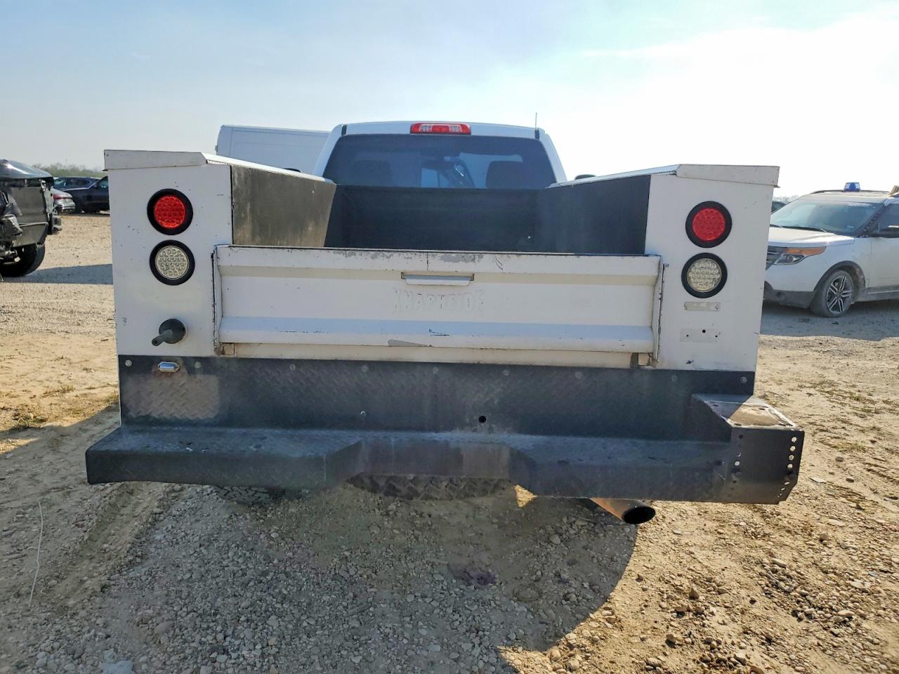 2015 CHEVROLET SILVERADO 2500 UTILITY / SERVICE TRUCK photo 11