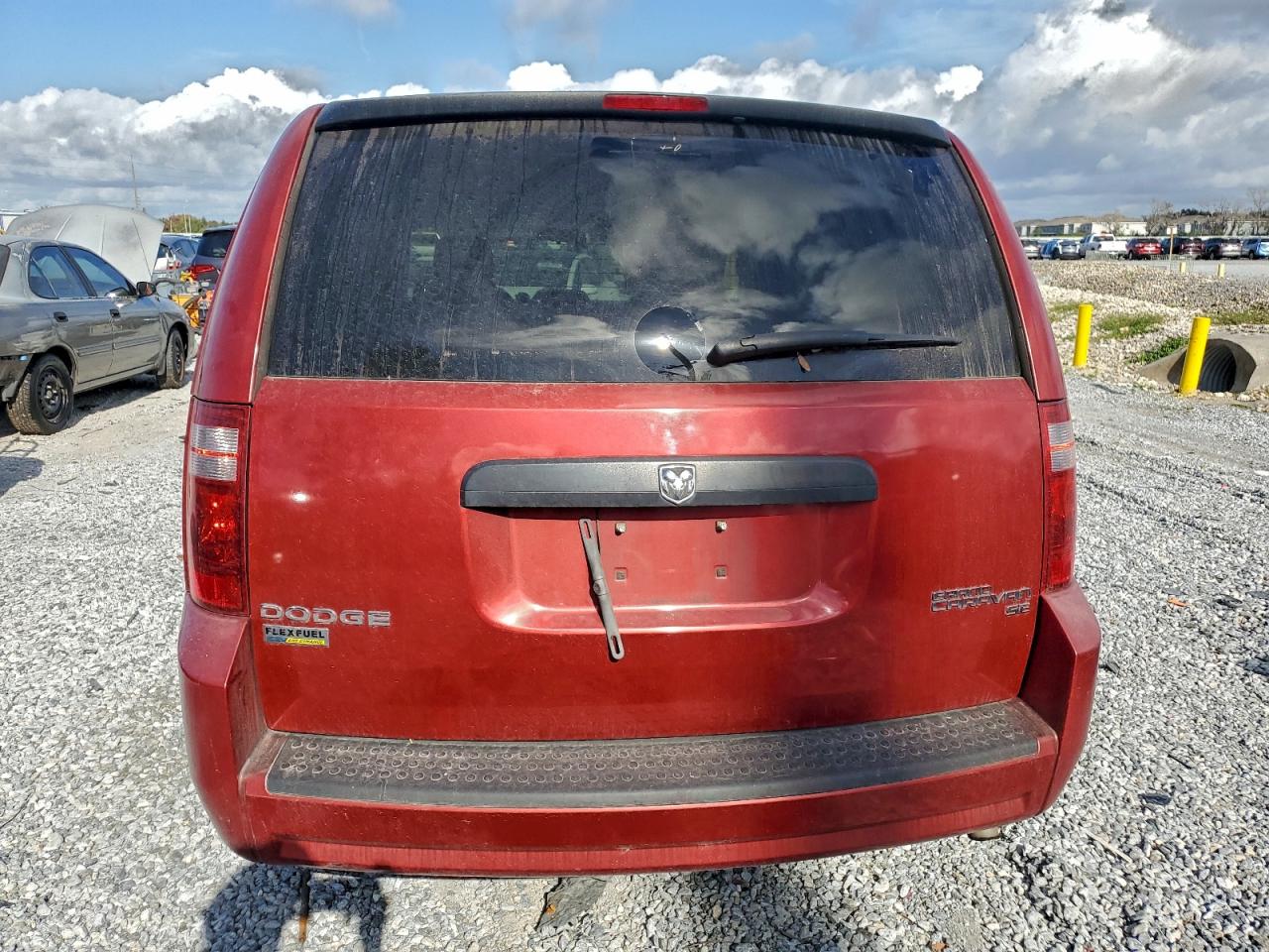 2010 DODGE GRAND CARAVAN SE photo 6