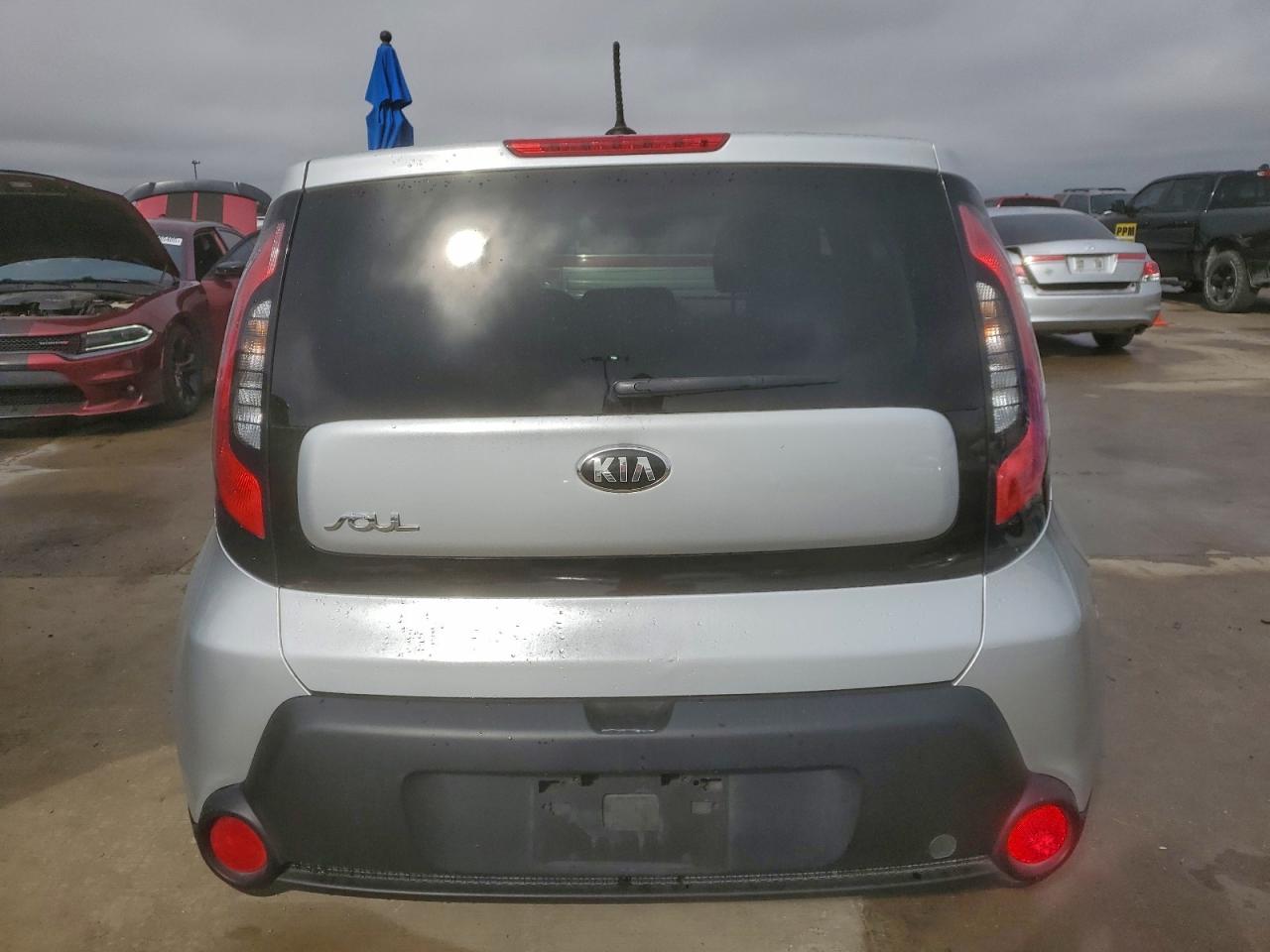 2015 KIA SOUL + photo 6