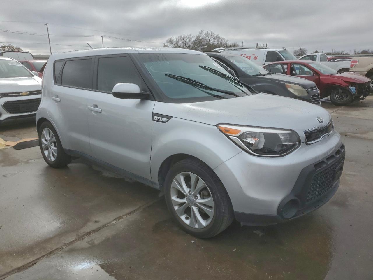 2015 KIA SOUL + photo 4