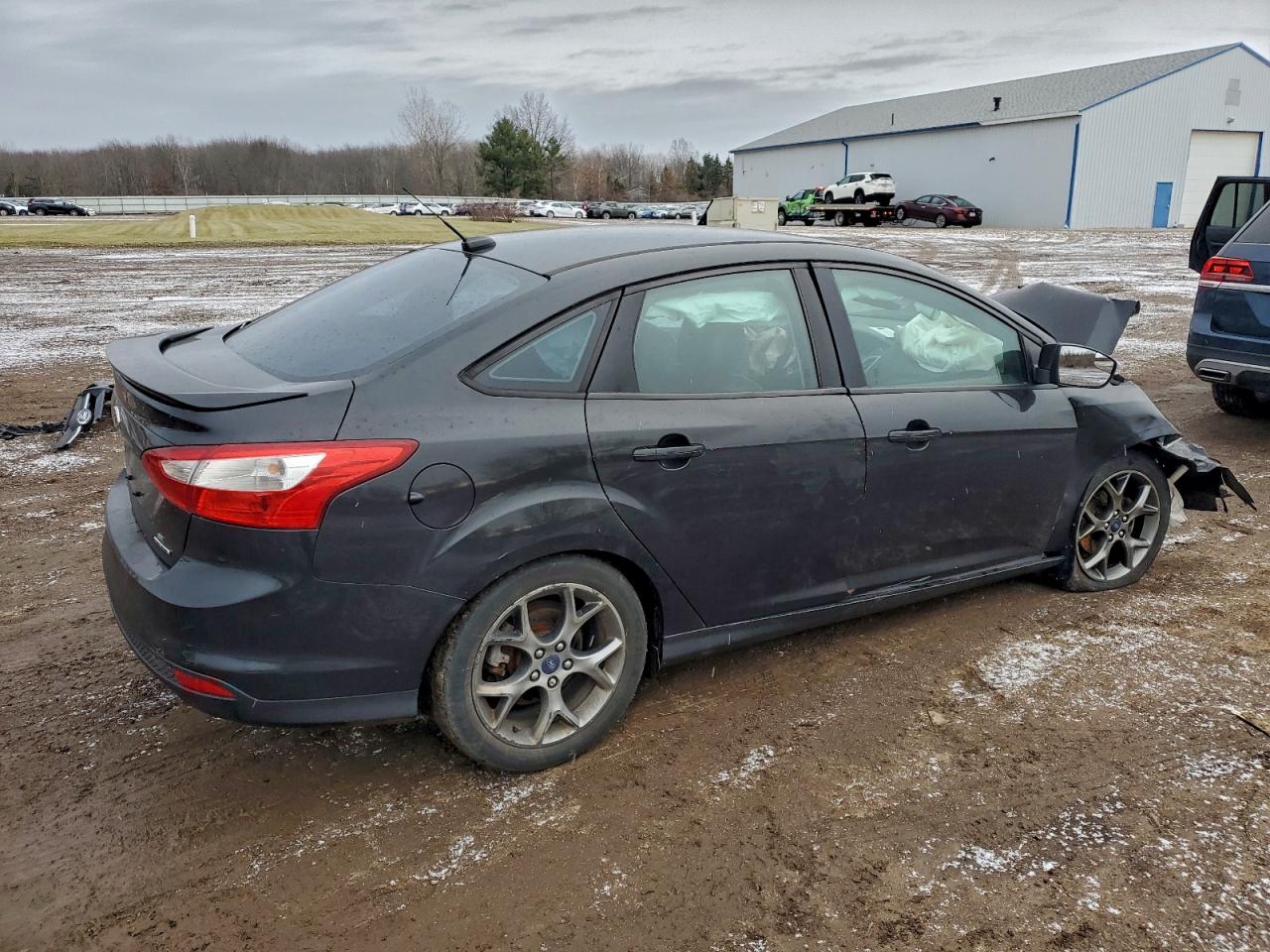 2014 FORD FOCUS SE photo 3
