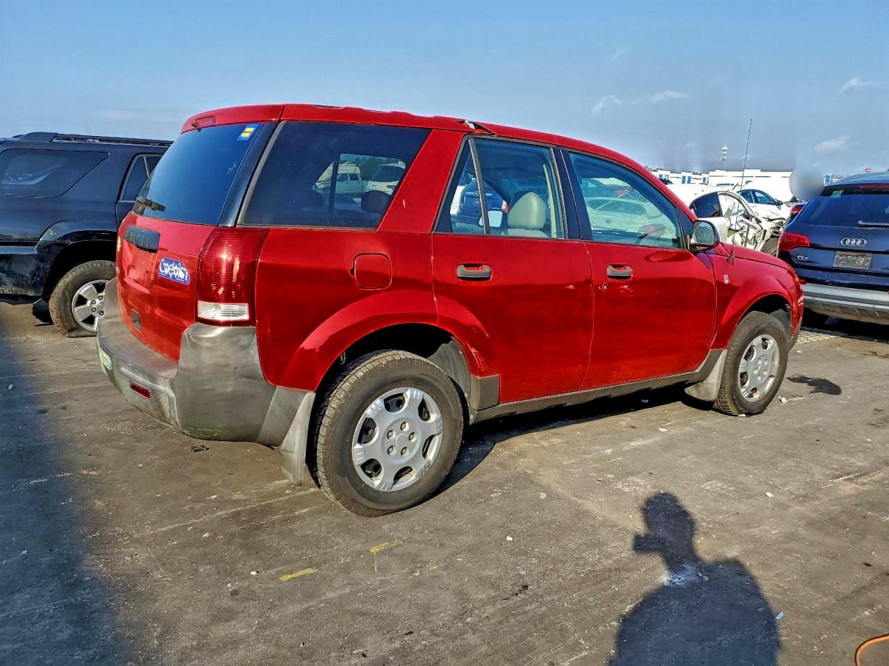 2003 SATURN VUE photo 3