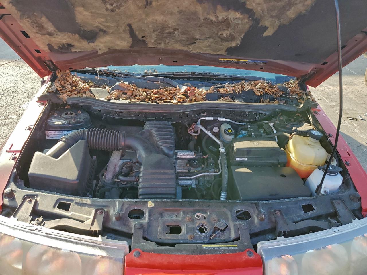 2003 SATURN VUE photo 12
