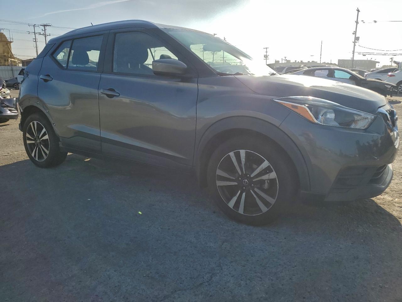 2020 NISSAN KICKS SV photo 4