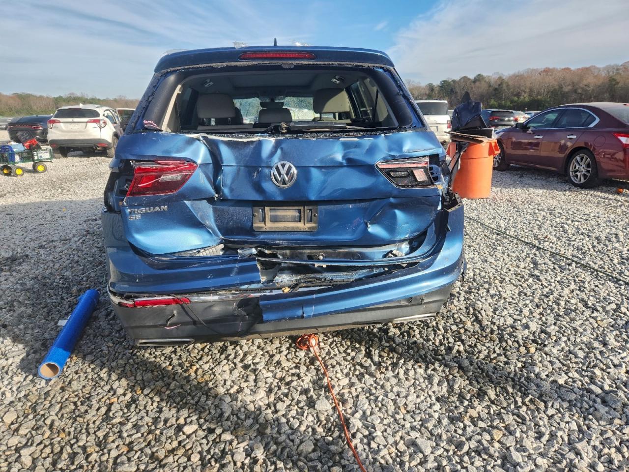 2020 VOLKSWAGEN TIGUAN SE photo 6
