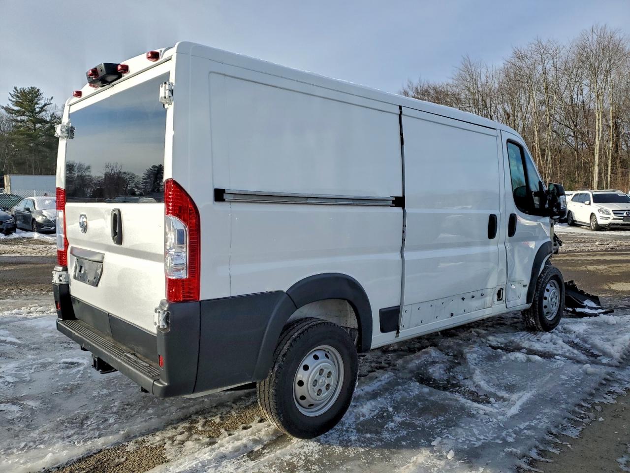 2023 RAM PROMASTER 2500 DELIVERY VAN photo 3
