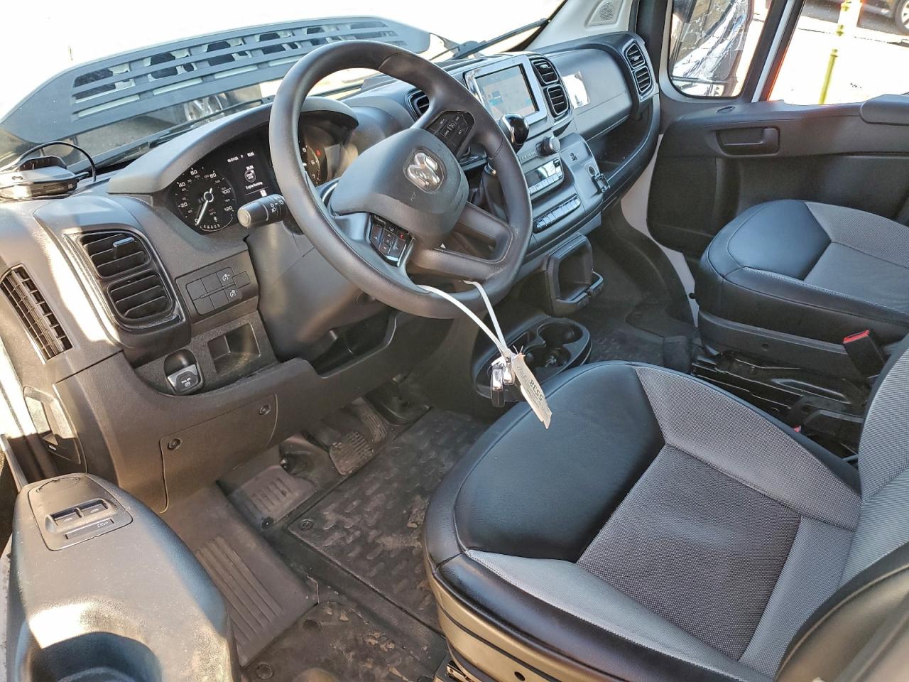 2023 RAM PROMASTER 2500 DELIVERY VAN photo 8