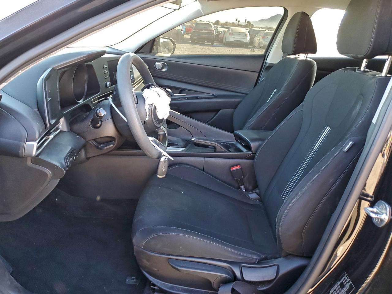 2022 HYUNDAI ELANTRA SEL photo 7