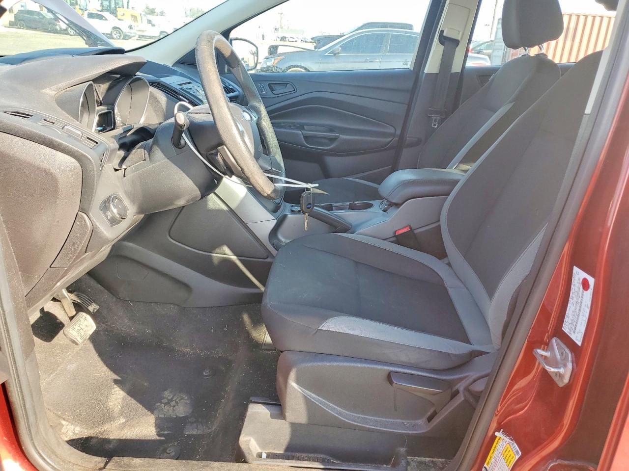 2014 FORD ESCAPE S photo 7