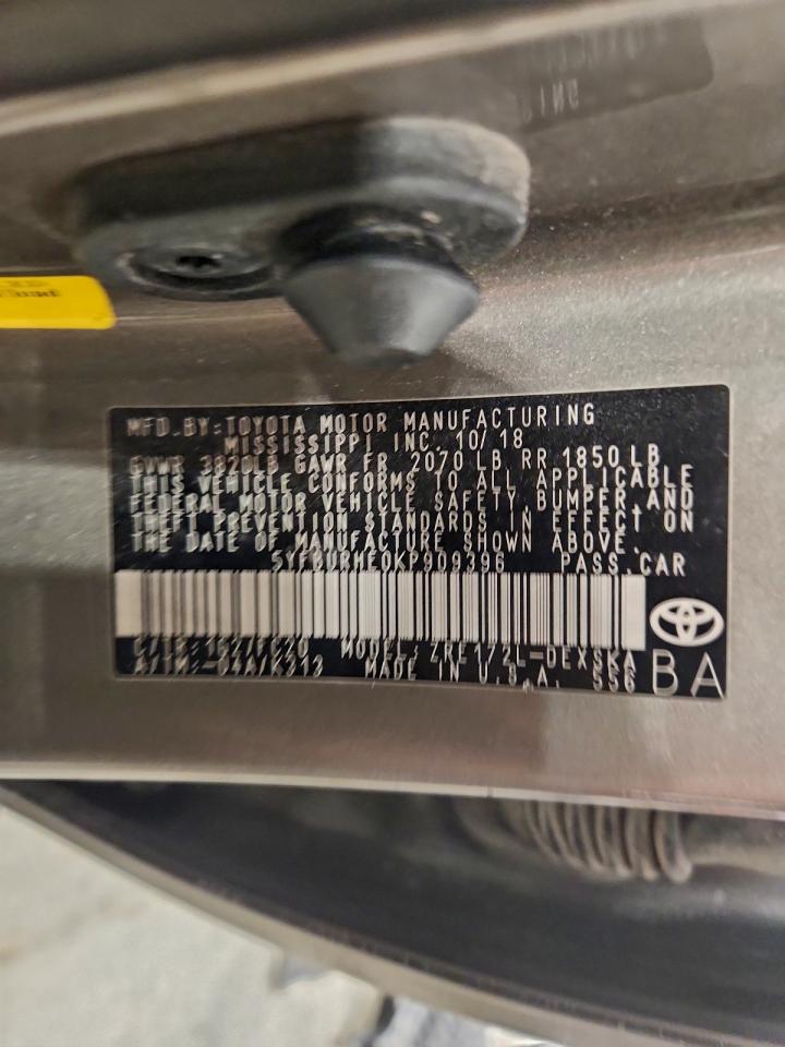 2019 TOYOTA COROLLA L photo 13