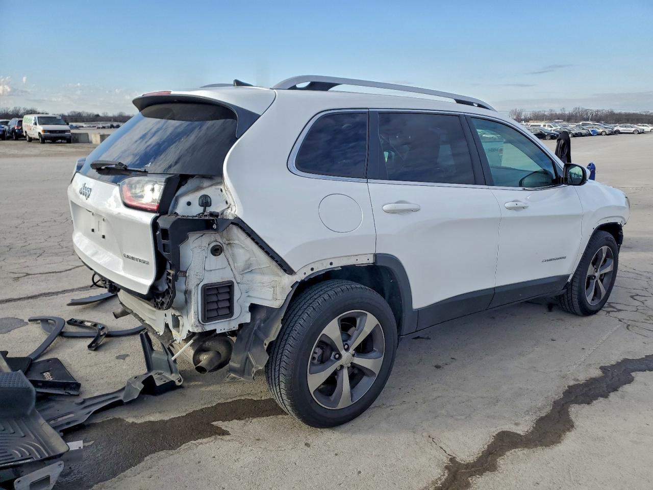 2019 JEEP CHEROKEE LIMITED photo 3